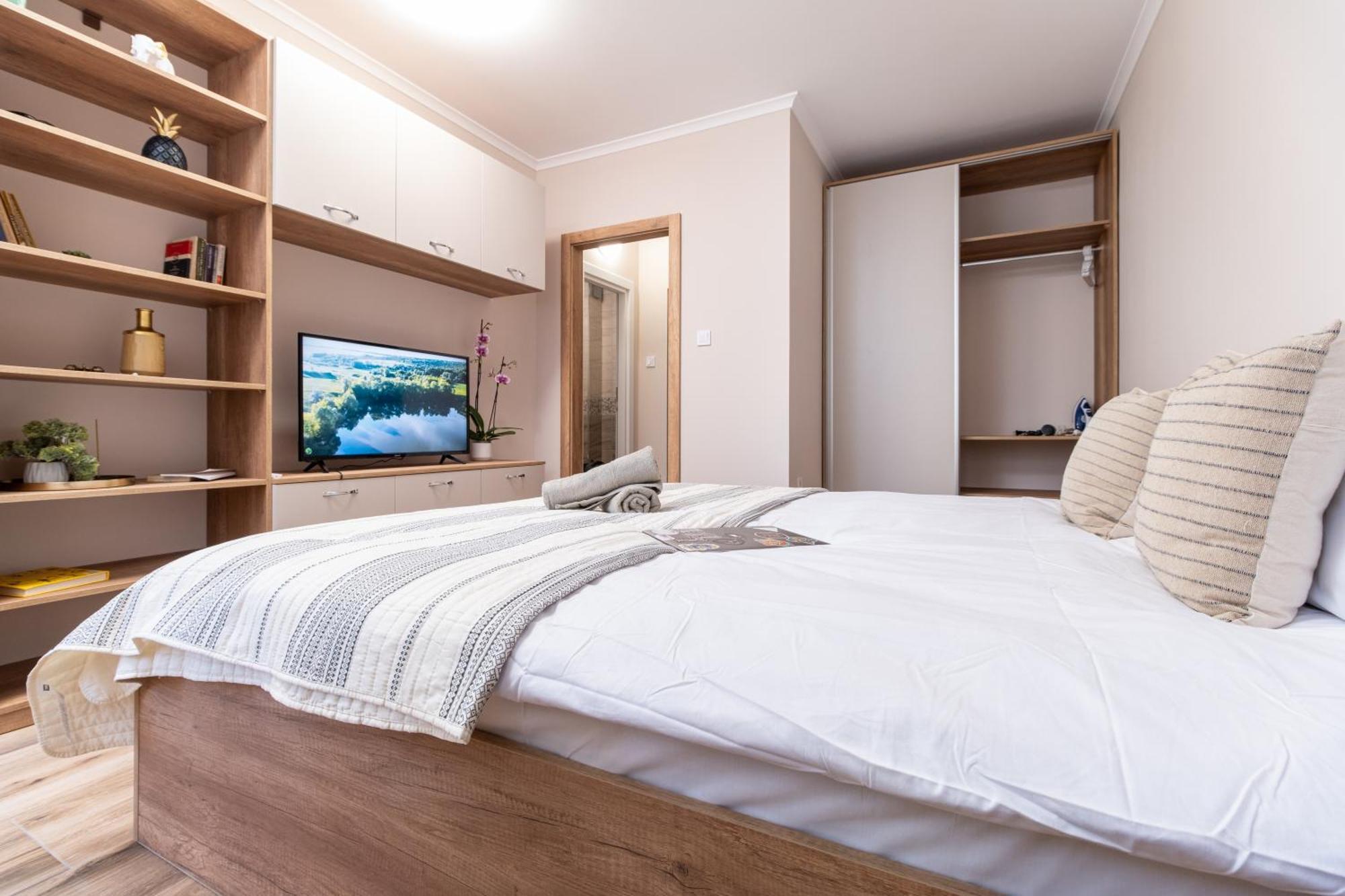 Modern & Elegant City Center Apartments Plovdiv Eksteriør billede