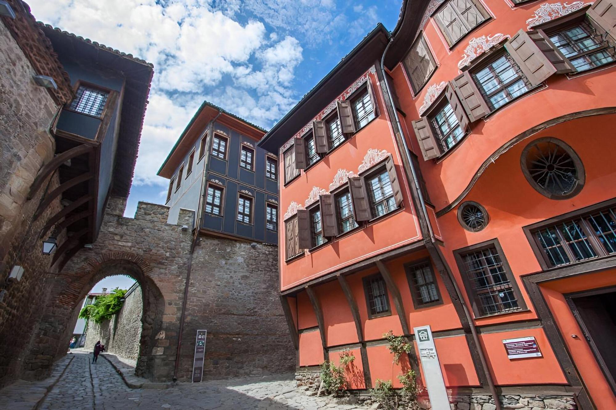 Modern & Elegant City Center Apartments Plovdiv Eksteriør billede